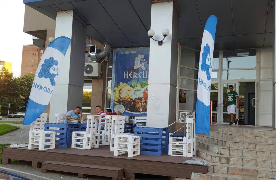 FrancizaHercule's tweet photo. #Hercule #GreekFood #Franchise #Franciza #FastFood #restaurant #HerculeRestaurant https://t.co/b24n37uDoU