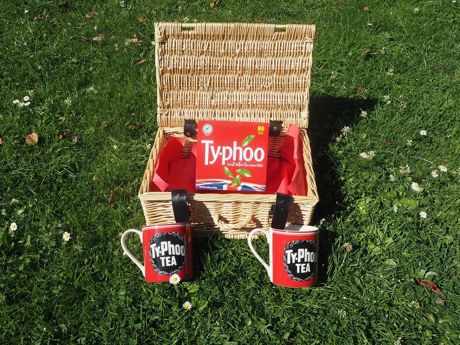 Typhoo_Tea's tweet photo. RT &amp; Follow for the chance to #win a hamper full of tea goodies! #freebiefriday https://t.co/qoMr0Z4hly
