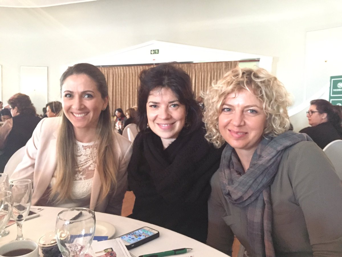 MegzieNe's tweet photo. My new friends @BWA @JCLeRoux #expressyoursuccess https://t.co/YZhrIlzUVN