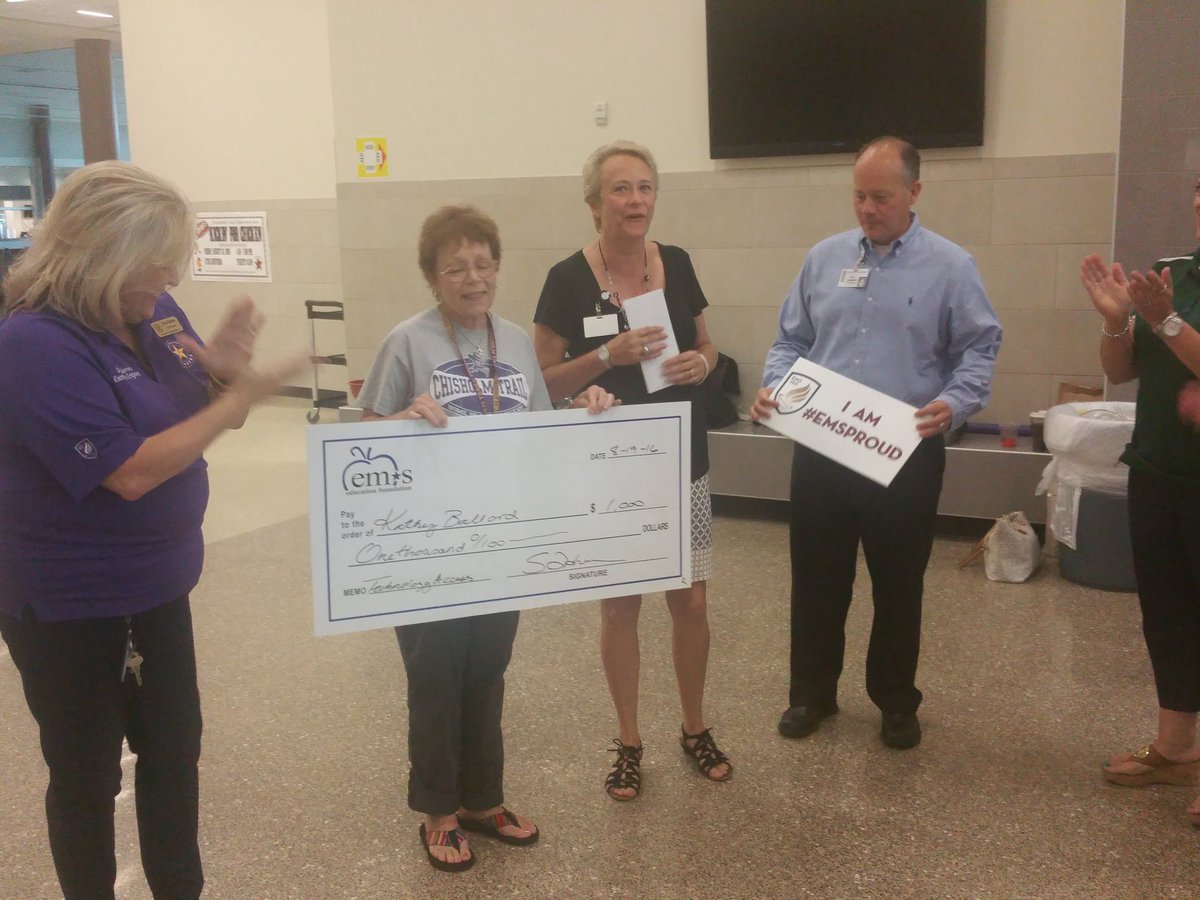 LParkerEdD's tweet photo. @EMSISD @ChisholmTrailHS as our Ts are honored by Ed Foundation for innovation! #Granttime #emsproud https://t.co/MfEtUY5snH