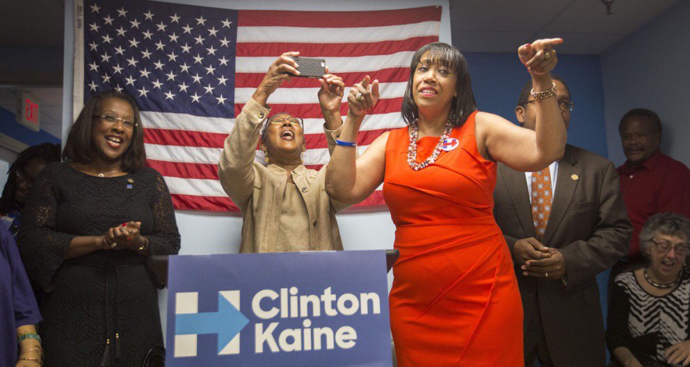 Blue Ridge Caucus (@blueridgecaucus) on Twitter photo In Virginia, Trump organization hopes enthusiasm can catch Clinton camp: ow.ly/hmj5303ooSJ via <a href="/patrickmwilson/">Patrick Wilson</a> In Virginia, Trump organization hopes enthusiasm can catch Clinton camp: ow.ly/hmj5303ooSJ via <a href="/patrickmwilson/">Patrick Wilson</a>