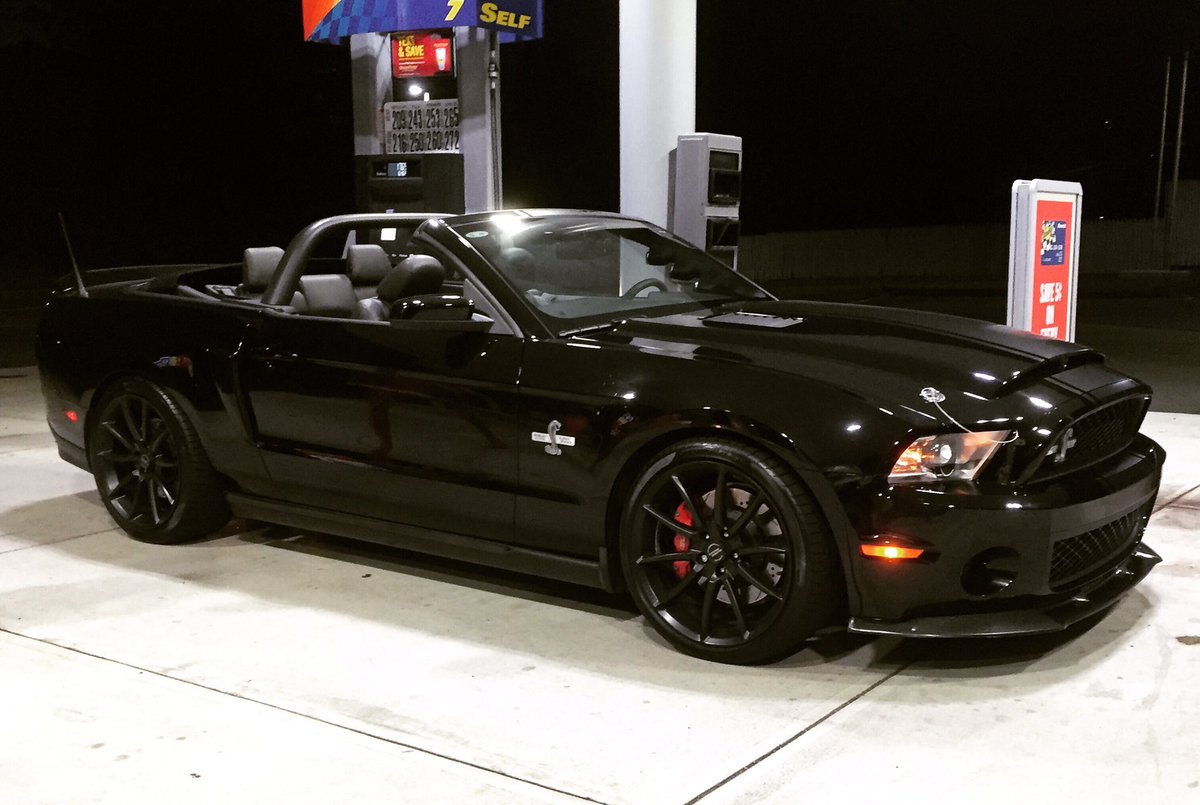 MyStangProblems's tweet image. Welcoming the 2012 GT500 SuperSnake to the family last night. She&apos;s ready to dominate the roads🐍 @americanmuscle