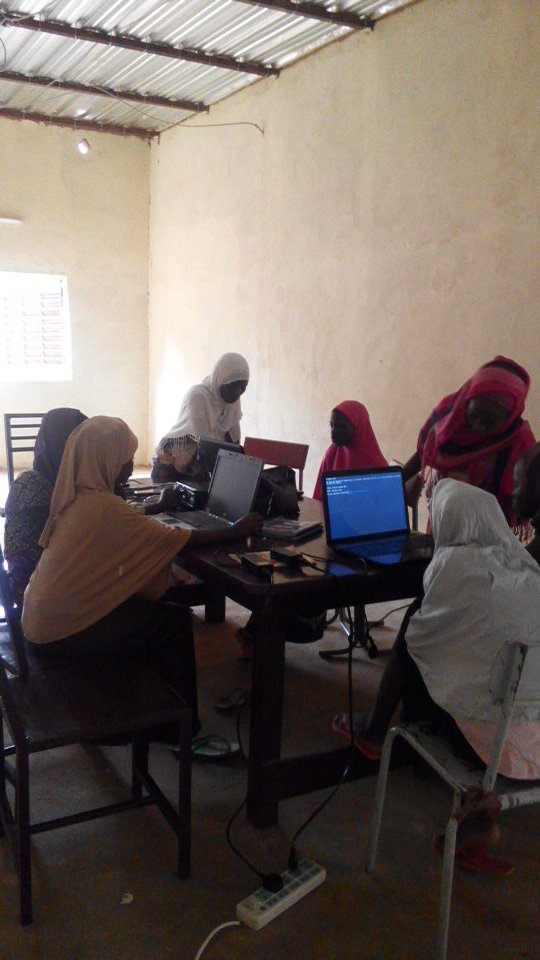FemmeTic's tweet photo. La formation prend fin le 21-Août incha Allah quartier #Koirakano de #Niamey dans l'enceinte de l'école #Ecodi #Tic https://t.co/PyiCsu1RW5