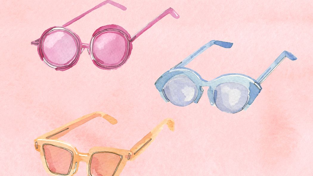 How NOT to wash your sunglasses racked.com/2016/8/19/1237…