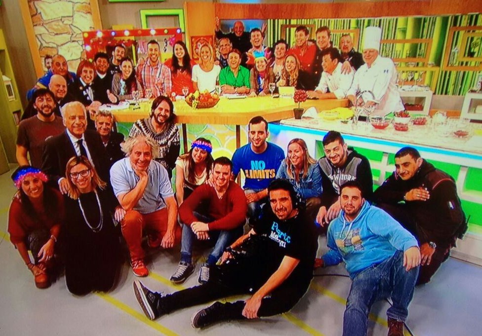 lulimazzone's tweet photo. Tachame los 600 💪 #QM600 @qm_C9 @canal9oficial 🎉🤘🎉🤘🎉🤘 https://t.co/aL66cTiwII