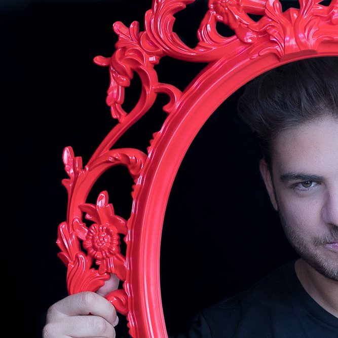 ivanijops's tweet image. Fotógrafo: Derimán Santana
Maquillaje: Ana García
Iluminación: Nichel Betancor
Estilismo: Aranza Martín