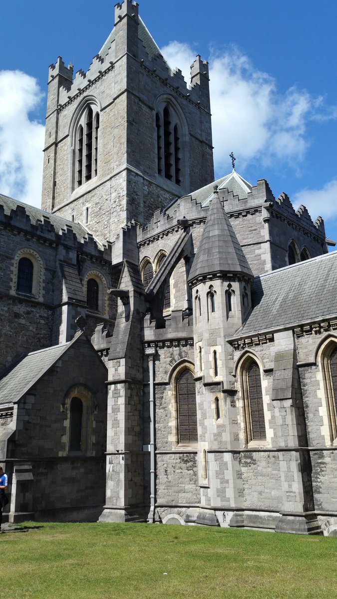 JonesinyaBonez's tweet photo. Dublin cathedral https://t.co/rIol1O3I92