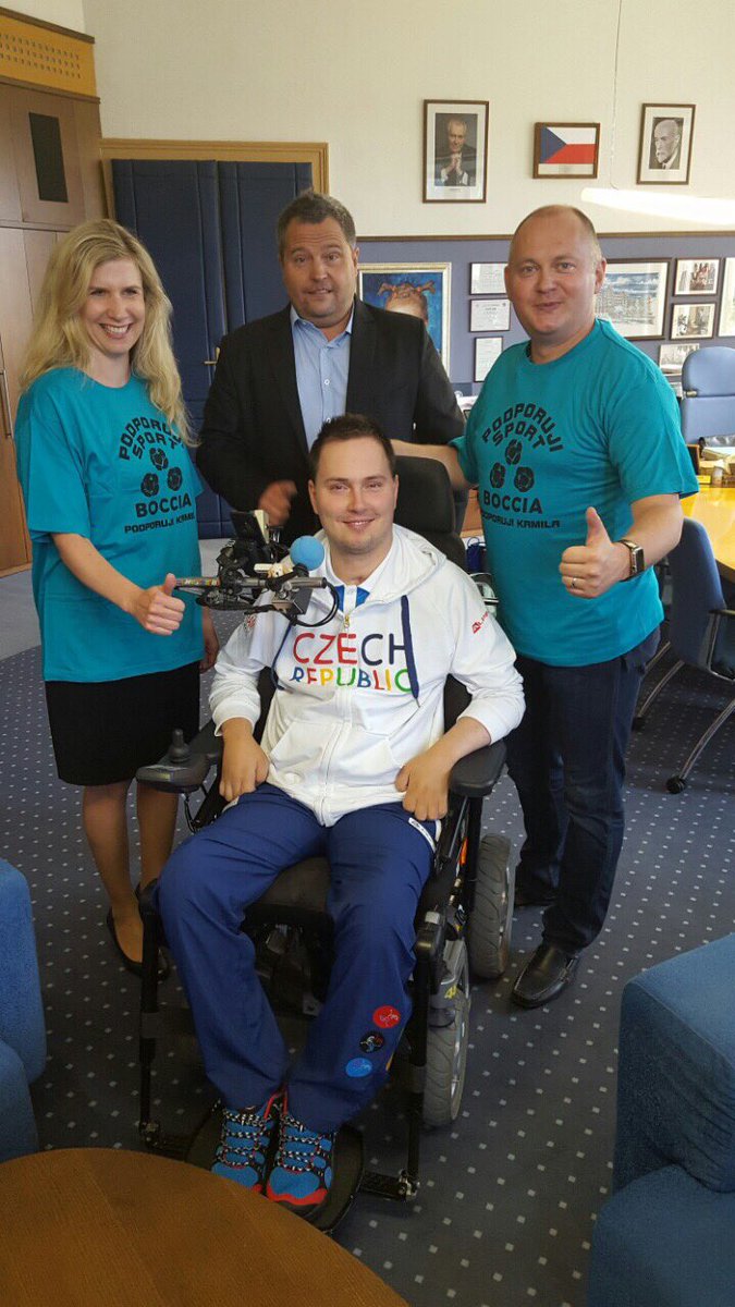 katavalachova's tweet photo. Dnešní setkání s Kamilem Vašíčkem,který bude na paralympiádě bojovat v disciplíně #Boccia. Držím palce! #rio2016 https://t.co/IQq9x3W8D0