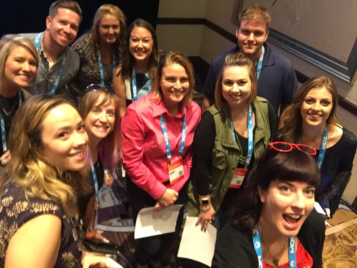 lindsoftherings's tweet image. Team #8isgr8! 1. @meagaaa 2. @wheart6 3. @mdevine928 4. @curiouscabaret = Zooey Deschanel #socialfresh