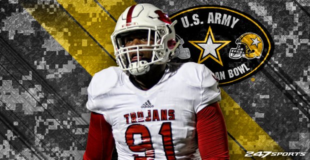 AABonNBC's tweet image. Honored to welcome 〽ichigan commit, top DL @AubreySolomon91 to the #Savage17 class.

#ArmyBowl 🇺🇸 #GoBlue