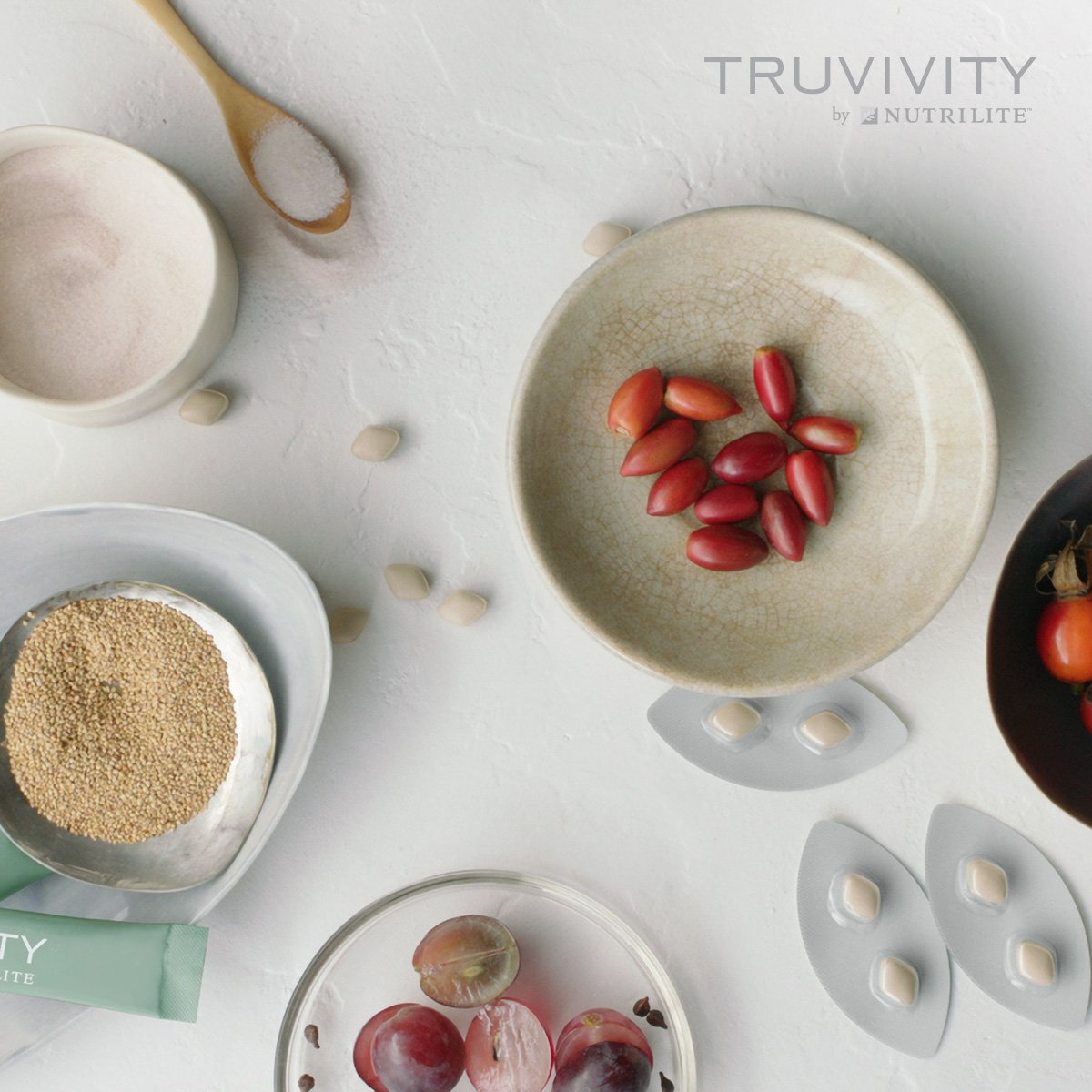 NutriliteUS's tweet image. Radiate confidence with #Truvivity by #Nutrilite’s unique blend of extracts: oak.ctx.ly/r/4zawo
