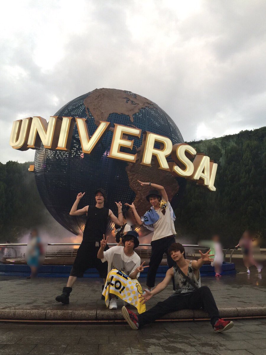 土田玲央 Knightsメンバーでusj リーダーは不在でしたが 色々ハプニングもあり ゲリラ豪雨もあり 絶叫マシンに乗せられそうになり ですが楽しかった O 明日も頑張りまっせー