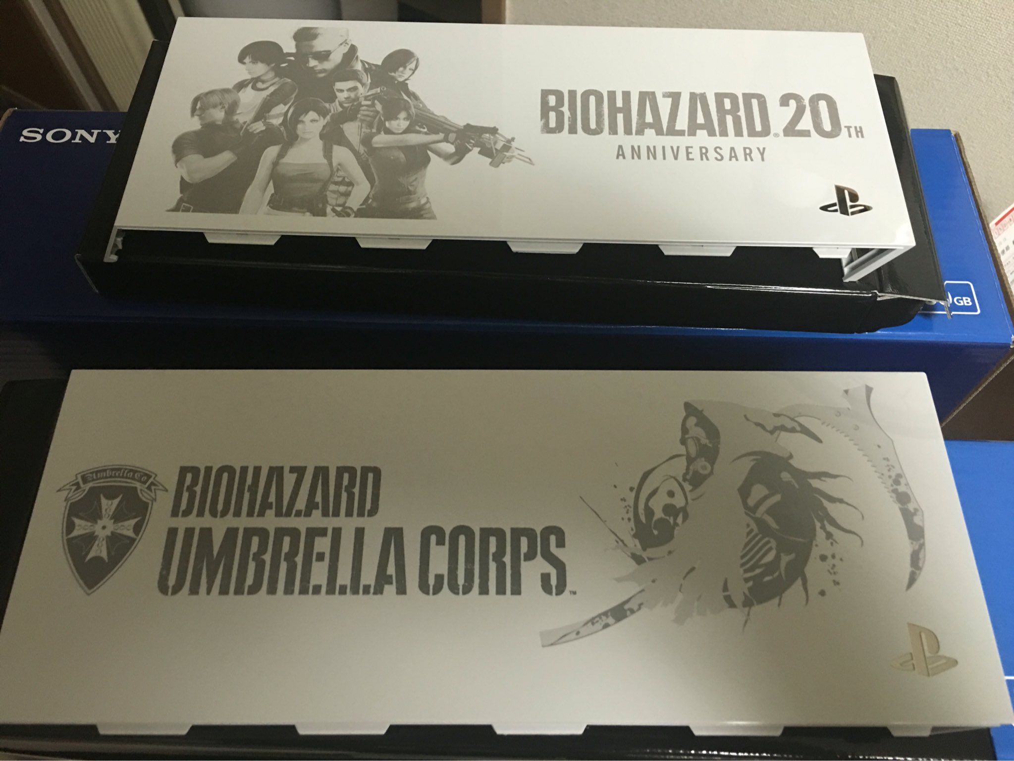 PS4用バイオハザード フェイスプレート Amazon.co.jp: eXtremeRate バイオハザードタイラント柄フェイス