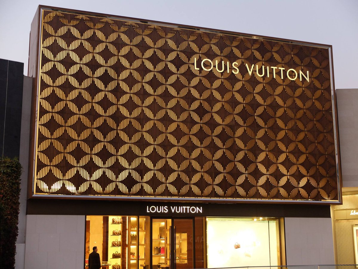 Louis Vuitton Designs - Unusual Accoya facade Latin America