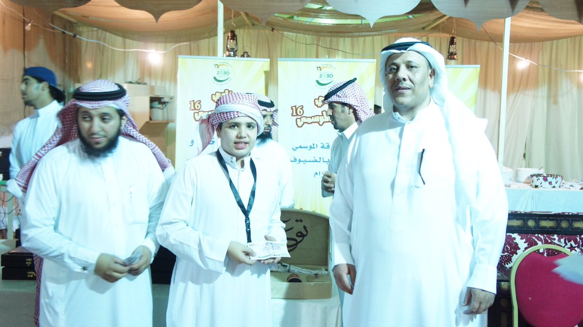 ergahclub's tweet photo. تكريم الطلاب المشاركين في مسابقة #ربيع_القلوب لحفظ القرآن الكريم والسنة النبوية https://t.co/0fNoPdk18C