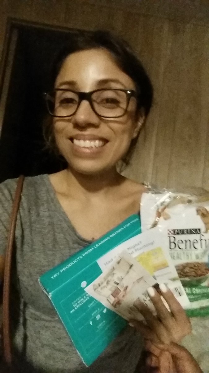 nydrom's tweet image. Loving my new samples! #HappyPINCHer @pinchme #pinchmesamples #freesamples #pinchermoments