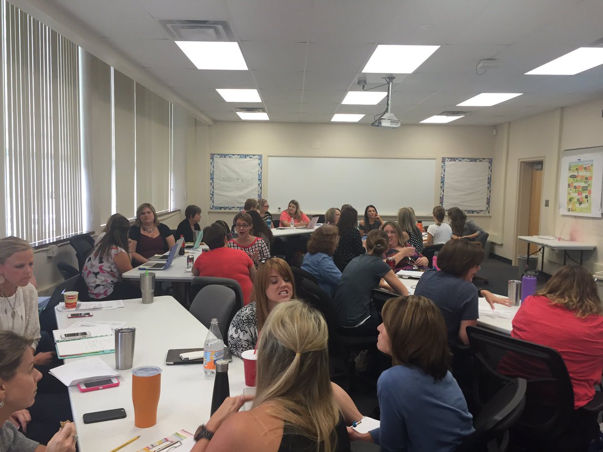 KCSProLearn's tweet image. Elem. coaches dig deeper into standards by discussing middle school math??? Yeah that happened... #CoachesNetworkKCS