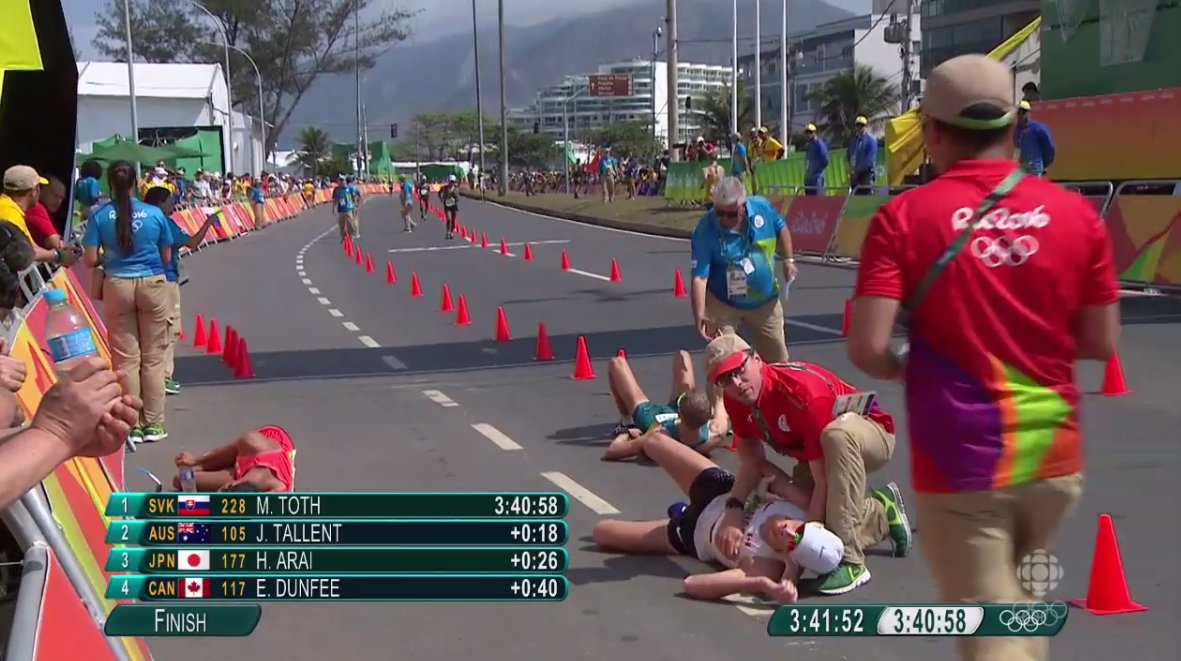 CanadianRunning's tweet photo. Congrats to one fast #walker @evandunfee 🇨🇦 Awarded  bronze🏅in crazy 50K #racewalk https://t.co/ulRr9p2mIs https://t.co/xg5ueuzWOw