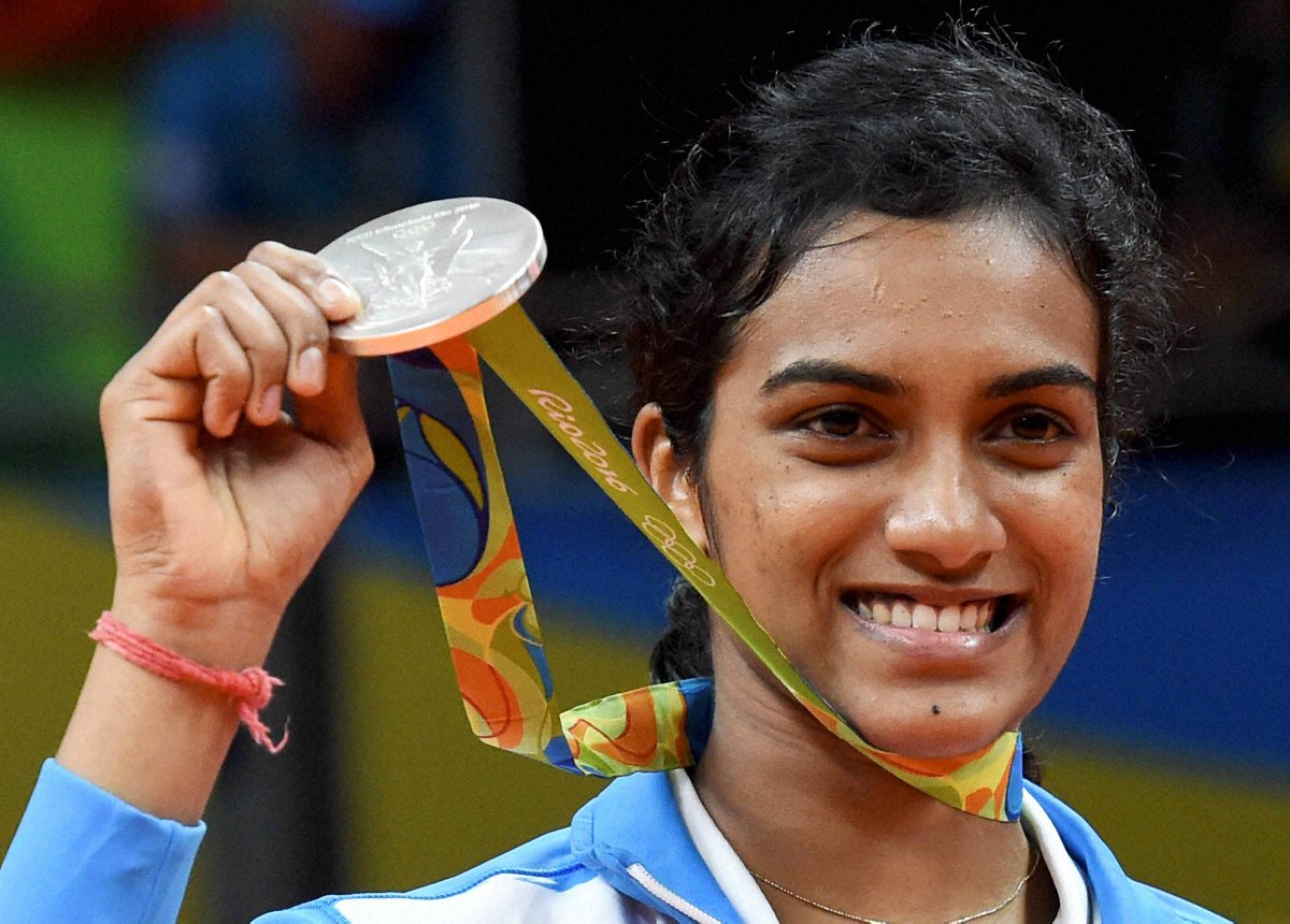 SportsbyHT's tweet photo. #Rio2016 #Silver medallist #PVSindhu started playing badminton at 8, had meteoric rise https://t.co/HrXOGntyqr https://t.co/9axlSw5Pud