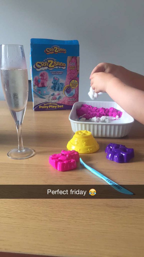jessex_williams's tweet photo. @crazart perfect girlie night #mummytime #toddler #crazsand https://t.co/FaL92DpdGC