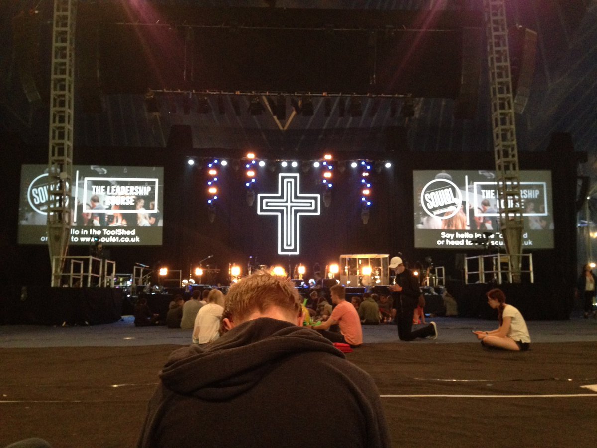 jolandakittycat's tweet photo. At soul survivor and so excited for the rest of the week 😜😜😜😜😜 #soulsurvivor16 https://t.co/YkJhteQmUv