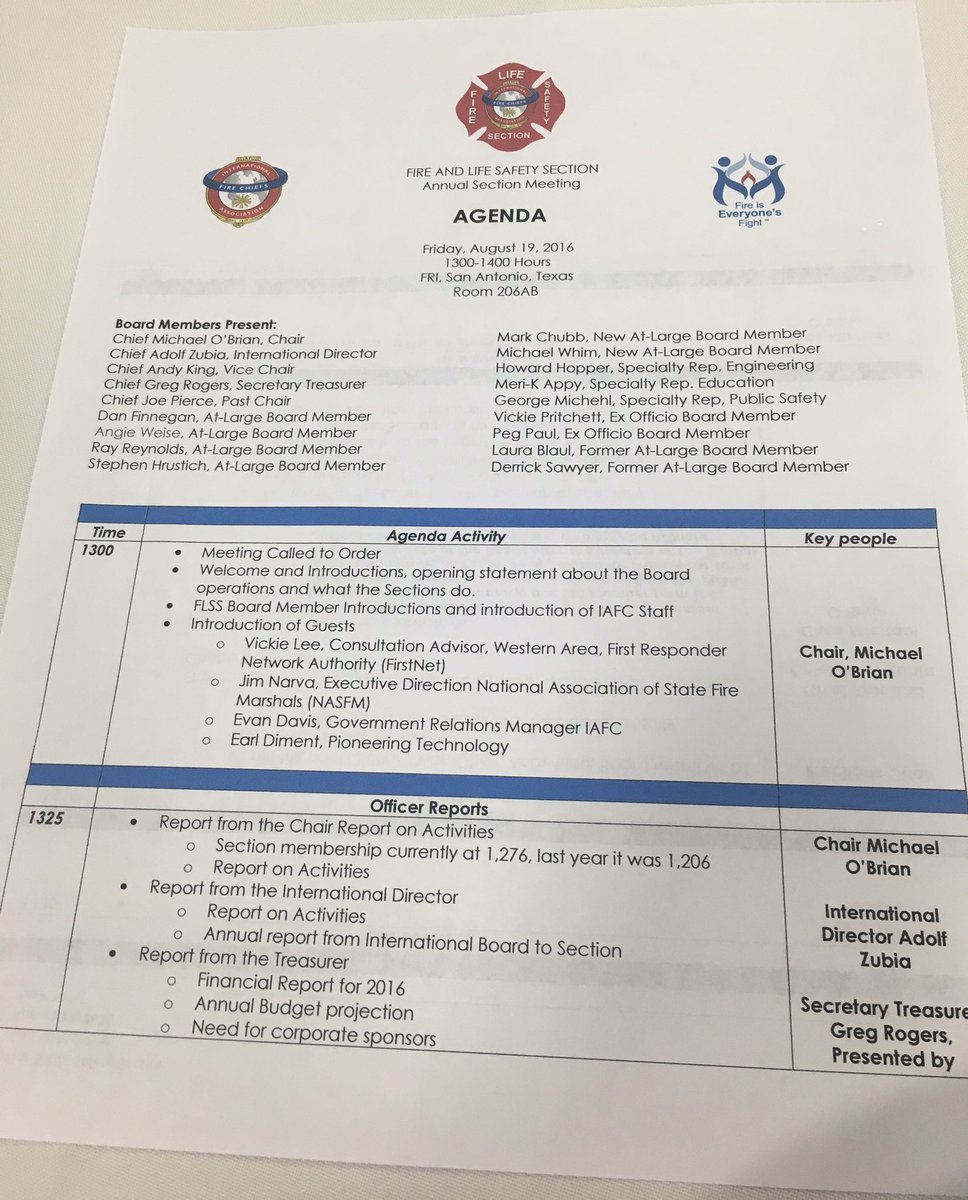 vickiep4's tweet photo. @IAFCFLSS is excited to have such a great crowd! Thanks @Siemens for lunch & @inspector911 #leadingusforward #FRI16 https://t.co/G49RTcH32e