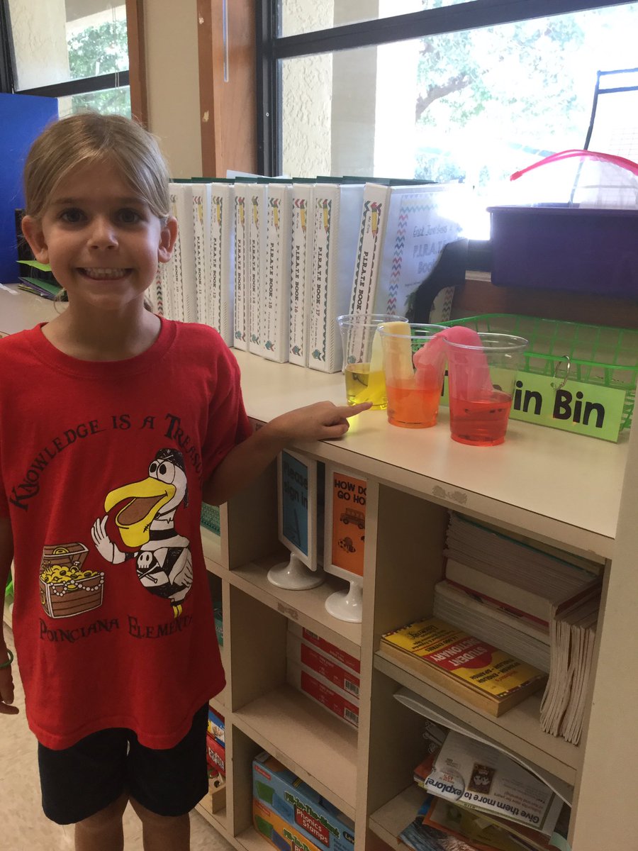 MrsKincaid_NPE's tweet photo. Little scientist using the scientific method @PoincianaCCPS @collierschools #welovescience  #CCPSSuccess #happykids https://t.co/6ERYPuU5dw