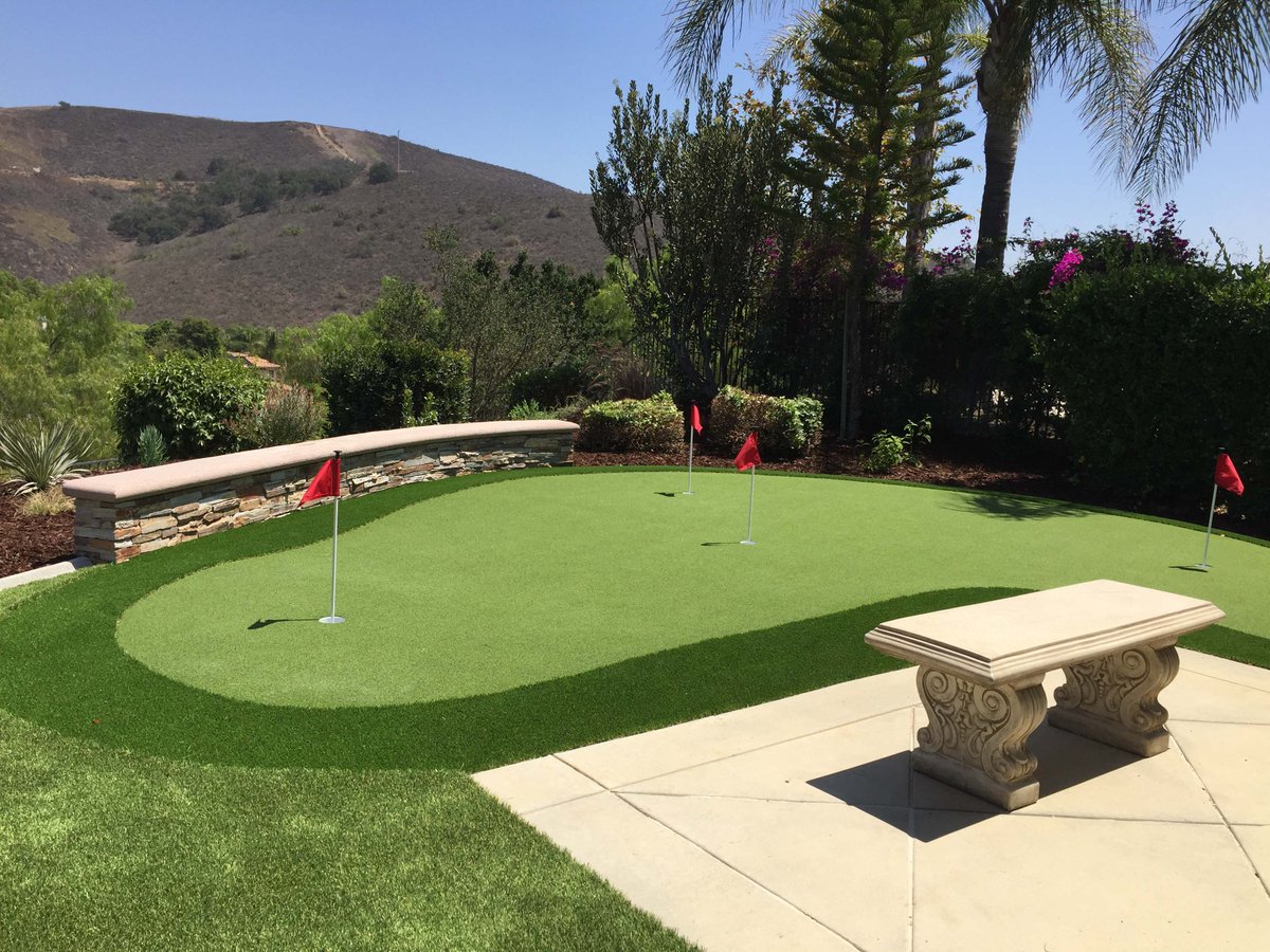 CASportScapes's tweet photo. Drought tested. Drought approved! This SoCal home now requires 1/2 the water due to native plants &amp; synthetic grass. https://t.co/kUdv3rOrdT