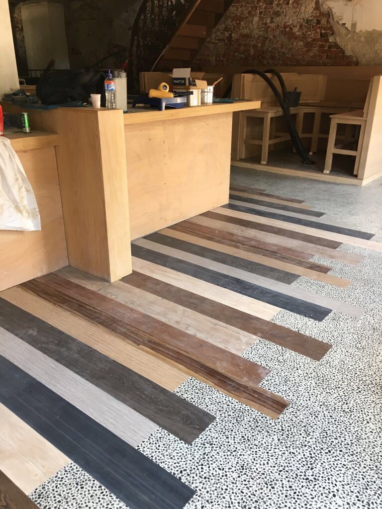 floortender's tweet photo. Vandaag hebben mn jongens ook weer mooie dingen gemaakt #uzin #nc150 #2000s @MEinformYOU @HoormannInfo https://t.co/p6Ve8O9lCx
