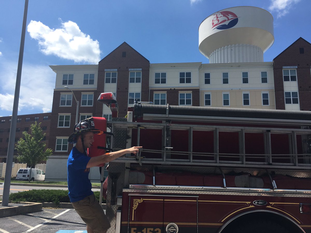 Kyle McClure (kmcclure51) Twitter