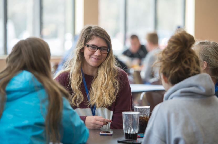 MUancilla's tweet image. Welcome new students moving in today! Our res hall are filled with 190 Chargers!