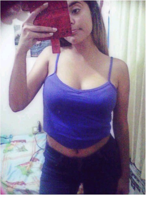 YulissaYBO's tweet photo. 2:08. Baila morena baila, bailame por favor, bailame lento suave despacio al tiempo que solo estamos aquí los dos8 https://t.co/ktp9iRw78Q