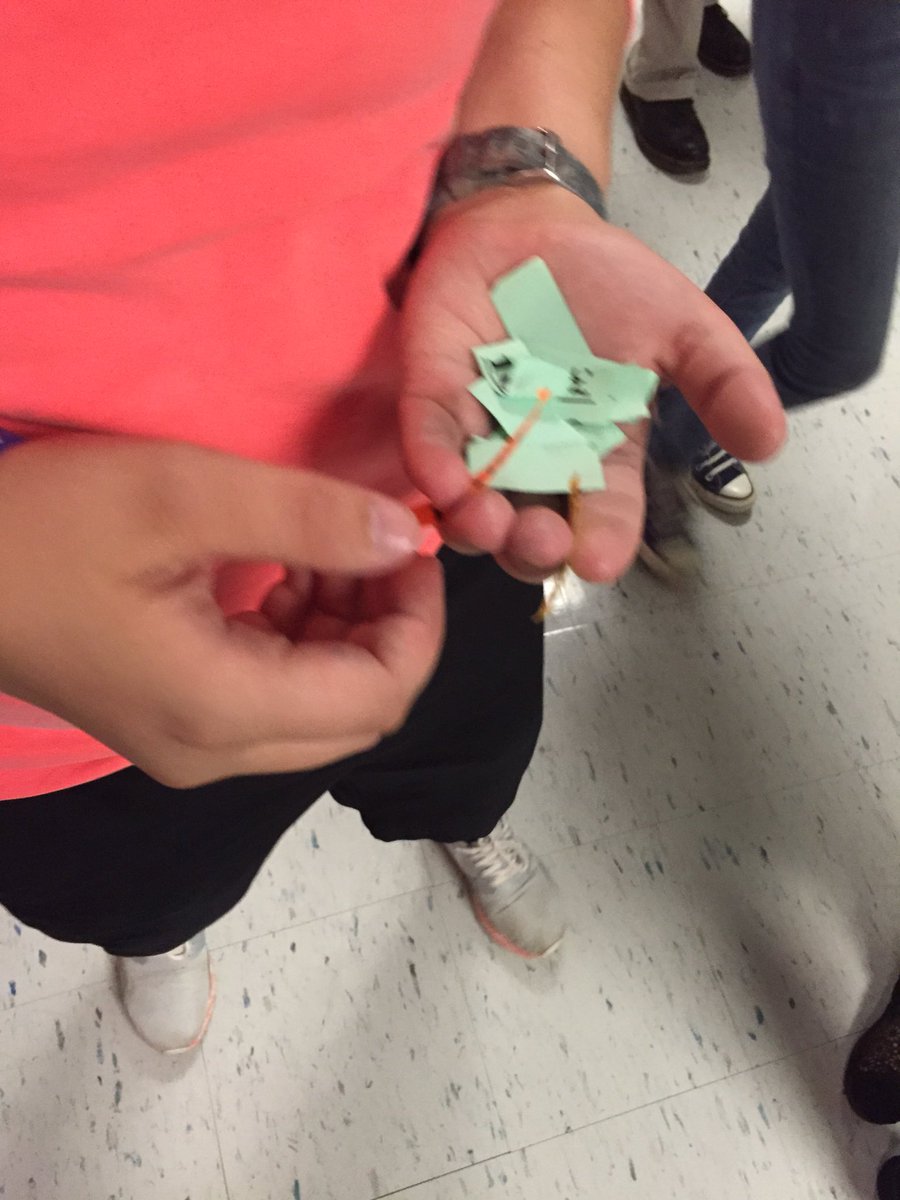 RockdaleHigh's tweet photo. Chaos? More like capitalism! U.S. History classes simulating Mercantilism! #HistoryInAction #RockdaleTeachersRock https://t.co/PgZdC13V7c