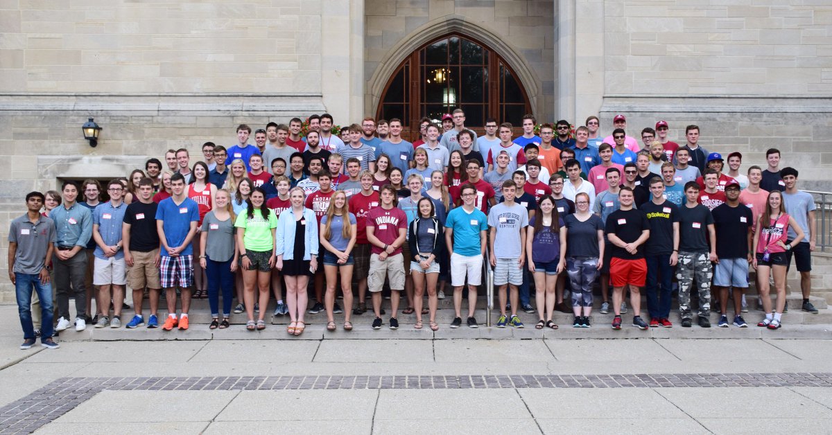 IULuddy's tweet photo. Welcome to our 121 direct admit students in computer science, informatics, and intelligent systems engineering! https://t.co/1BrvWq0ujj