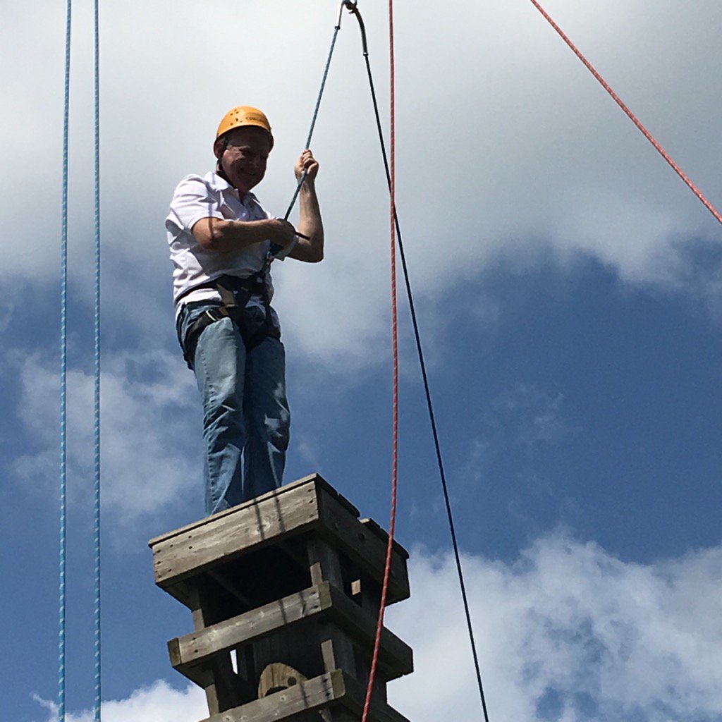RhondaChoja's tweet photo. One of our @LibroCU fearless leaders @Fred_Blaak showing us we can all be #boldexplorers https://t.co/hyWRimQj2Q