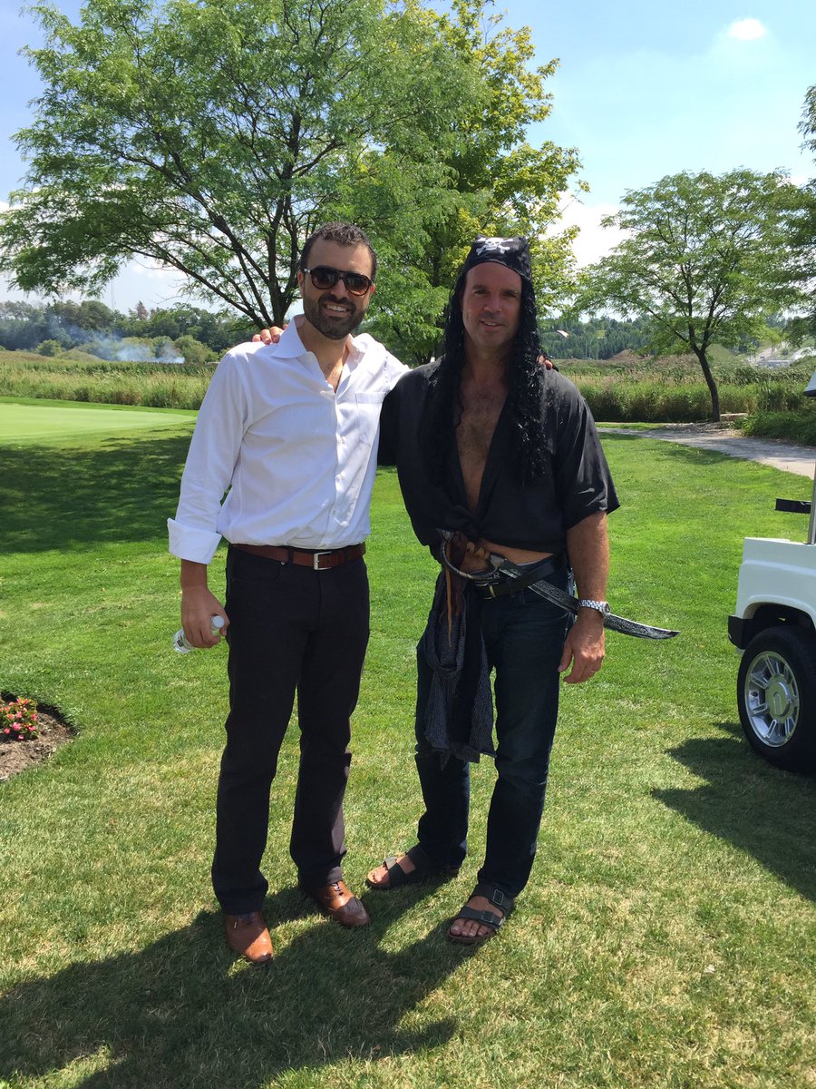 CaesarstoneCA's tweet image. Bonding with @greatgulf at the 21st Annual Great Gulfers Pirates of the Caribbean Golf Tournament