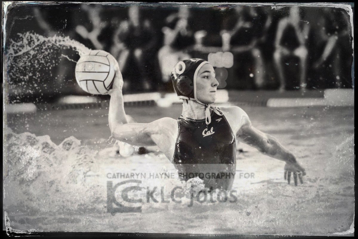 catharyn4's tweet photo. Spain v Australia played for 5/6 w familiar faces! @CalWWPolo @TotalWaterpolo #CalBearsinRio #Rio2016 @RuTarrago https://t.co/nc6jgDE5y9