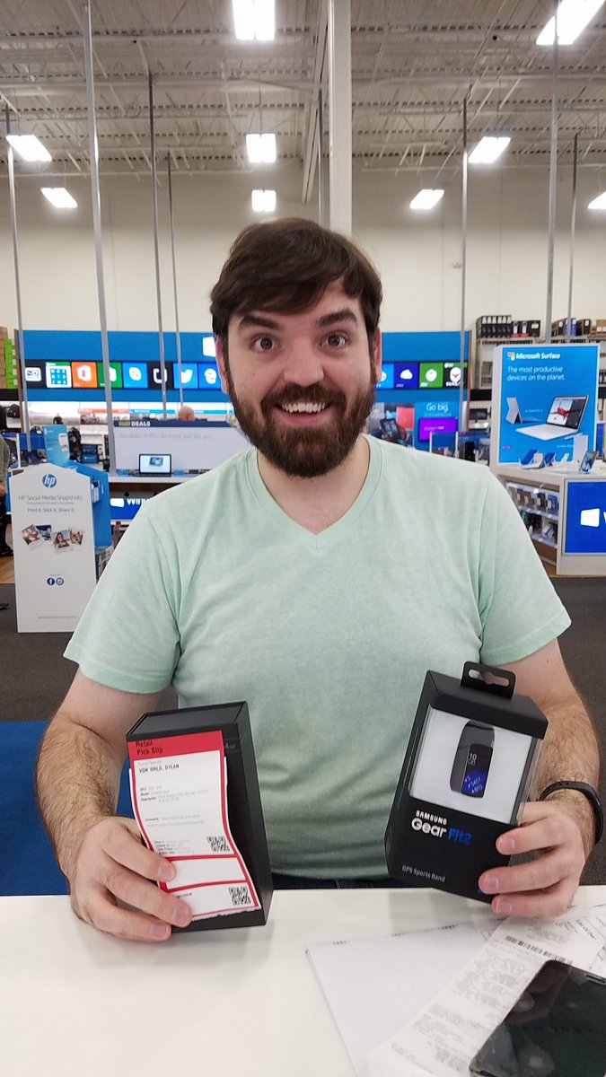 troystore209's tweet photo. More pre orders and gear fit 2 #denverdistrict https://t.co/MTzN3WcCAs