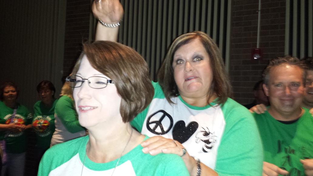 Edalfor's tweet photo. Azle ISD convocation. #16kickoff https://t.co/UA1oz5s4Bv