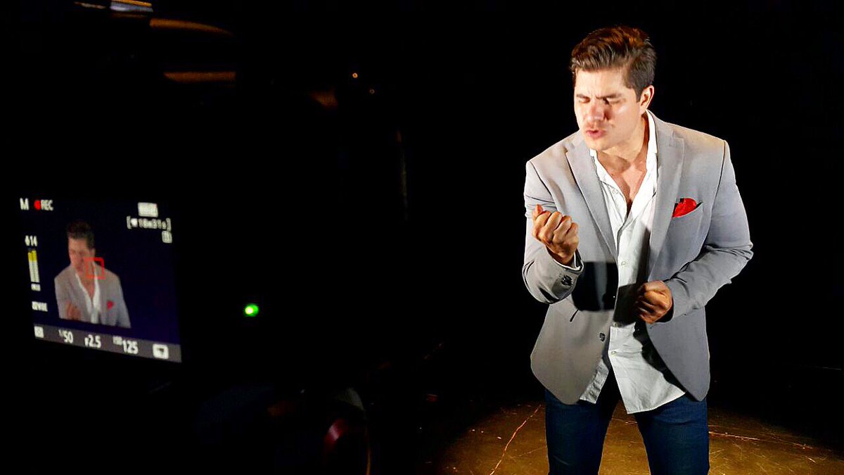 XavierZOficial's tweet photo. #próximamente #semeolvidoquererte #lossebastianes @sebastianes 🎼🎬#Cover en mi canal #youtube https://t.co/gKt8RpBVH7 https://t.co/fjDUyUVWky