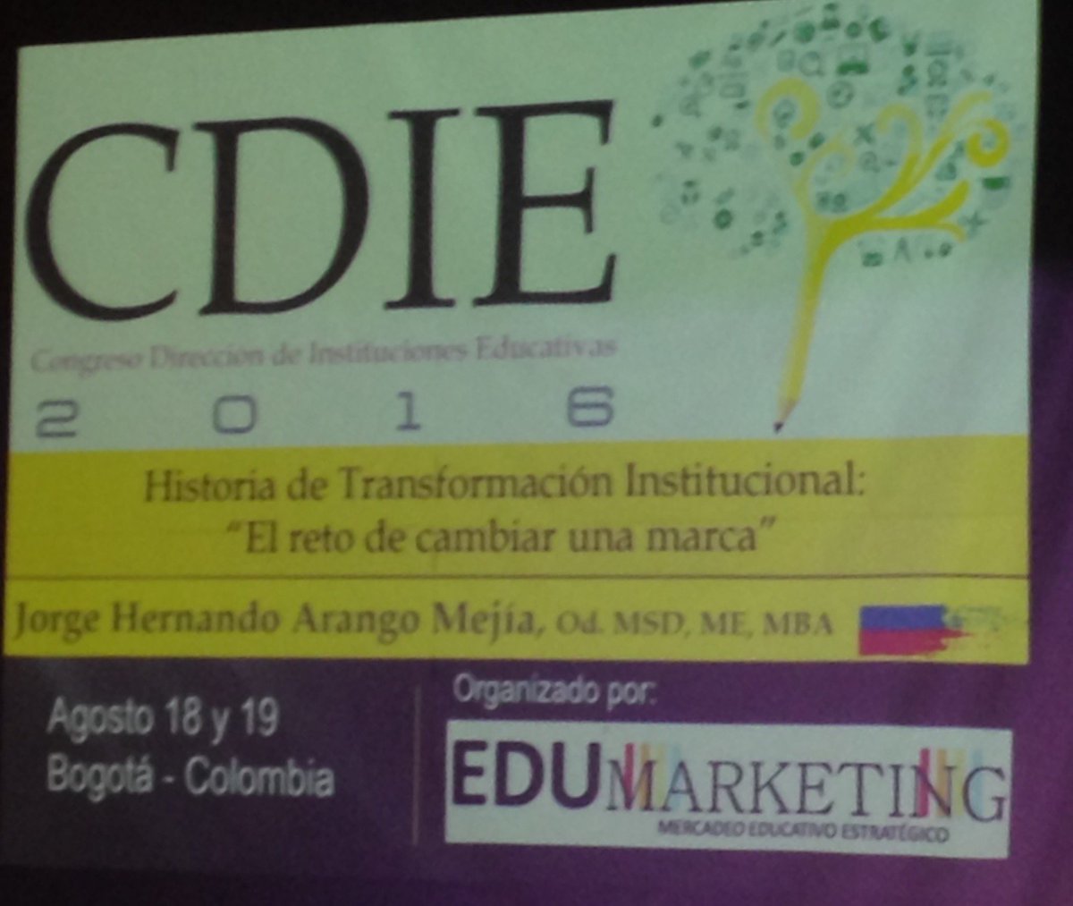 ColCristoReyBta's tweet photo. Nosotros también vivimos el reto de cambiar de nombre y de marca, fuimos Hijas de Cristo Rey #CDIE2016 @cdie_co https://t.co/kHznQeKgNo