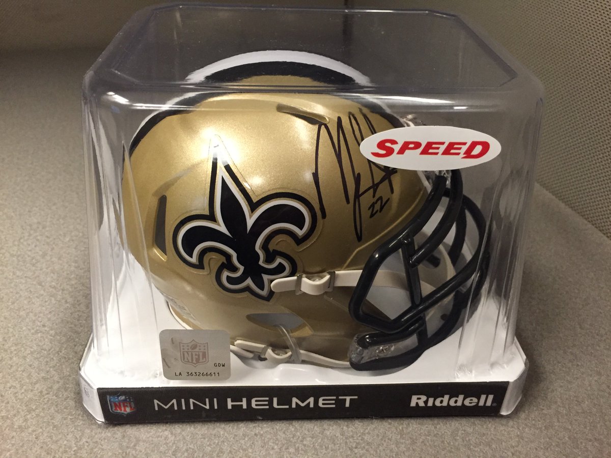 Saints's tweet photo. Today marks 22 days until the regular season!

To celebrate, RT for a chance to win this Mark Ingram-signed helmet. https://t.co/STdpudpCrg