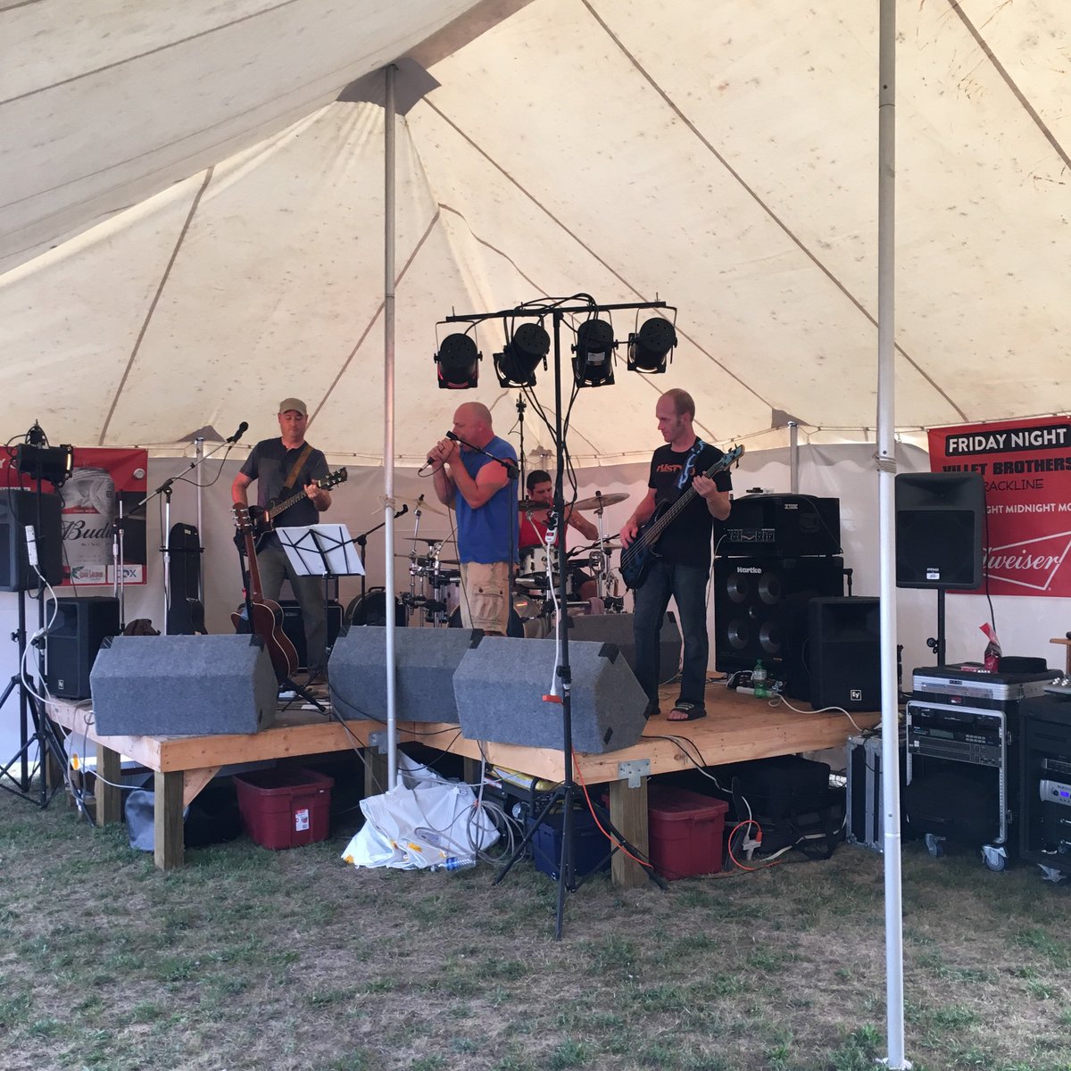 cohofest's tweet photo. Rackline at #cohofest!  Great rock and roll music! https://t.co/szHm2GGrvn