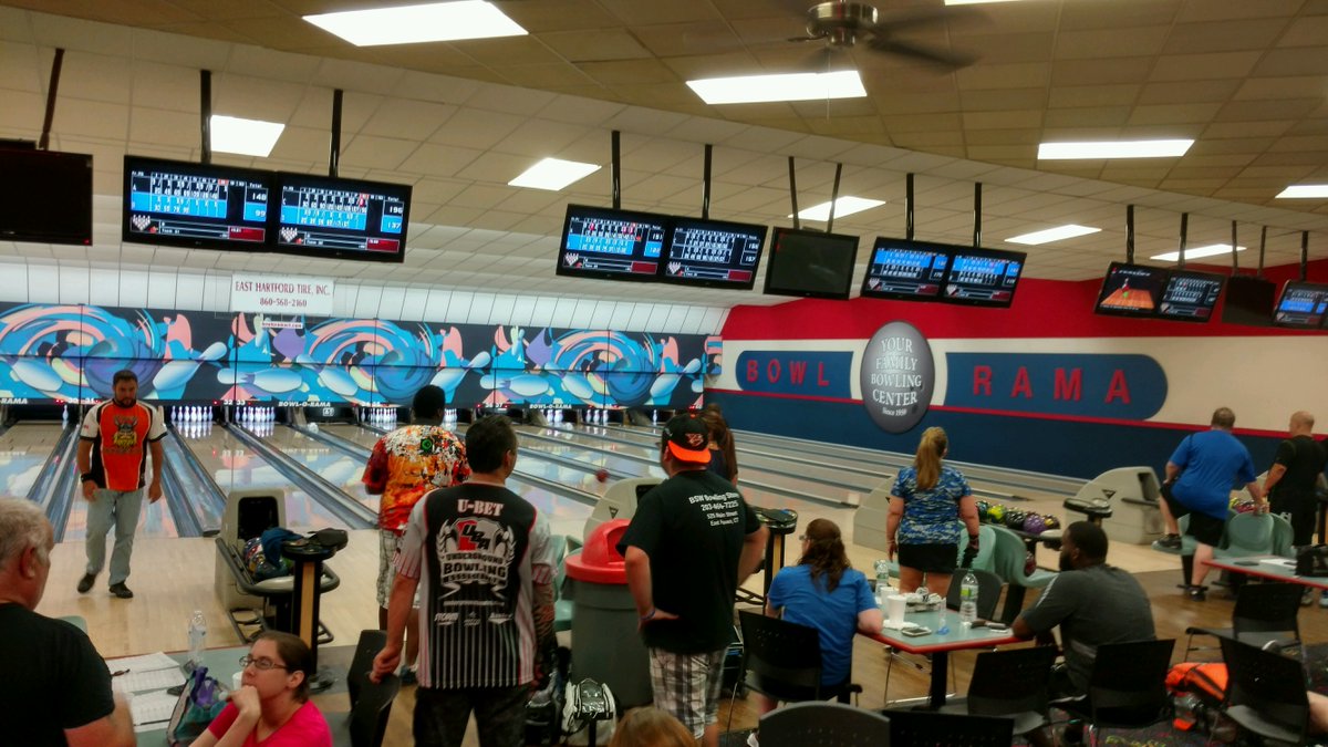 FJCallahan's tweet photo. Watching our Paradise Marathon Bowlers! (@ Callahan's @BowlORamaCt in Newington, CT) https://t.co/7egukzQsCr https://t.co/ACuhQBFr2s