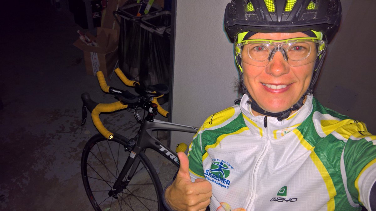 AnitaWolf_Eberl's tweet photo. 3 a.m. Ready to rumble! 250 km to goooooo #GoshIt'sEarly #biketour #BestestHubby https://t.co/ObmVkcIvJs