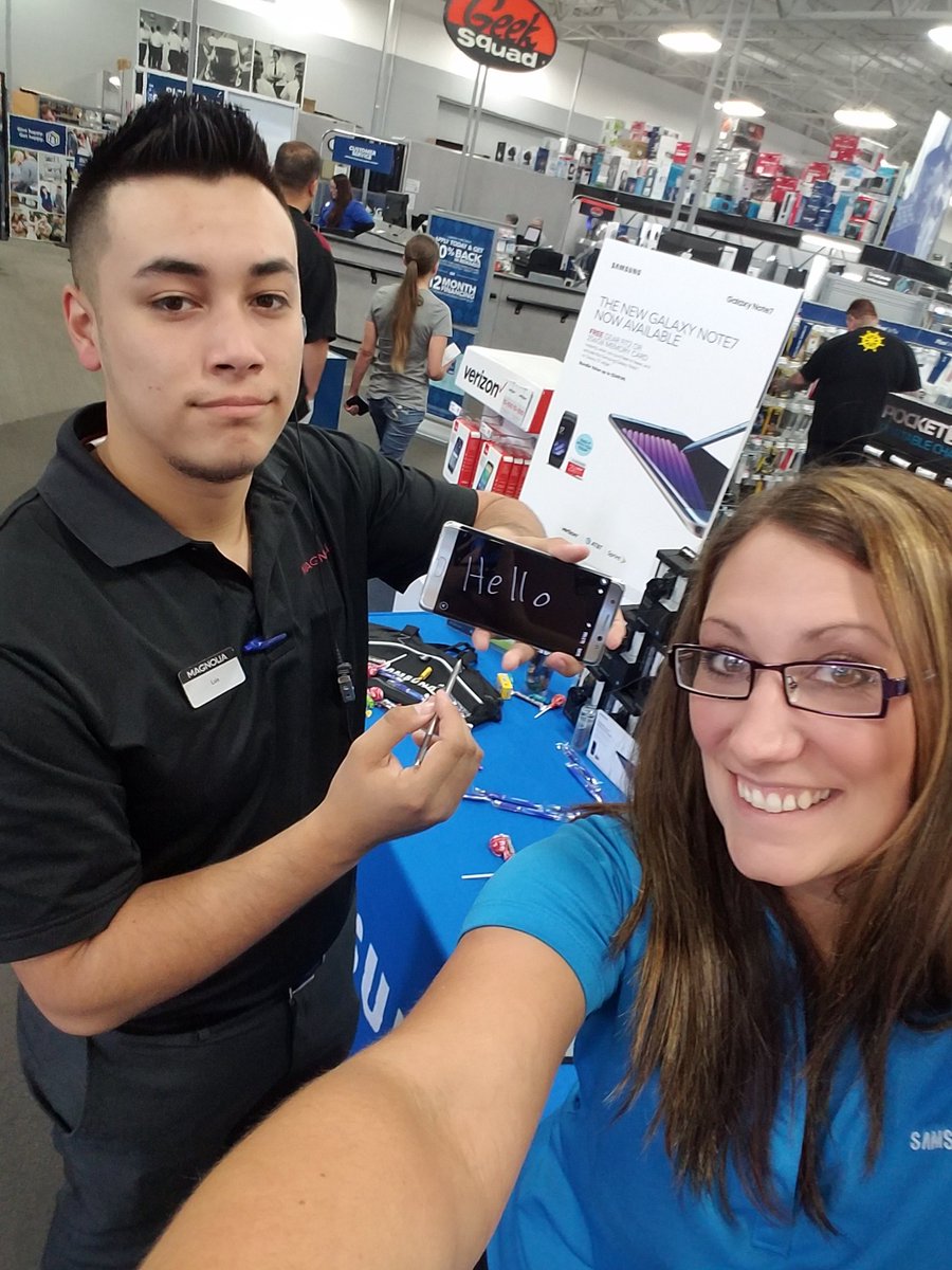 Brandi_GJ1124's tweet photo. #note7launch #hottopics #samsungarmy #denverdistrict #gj1124 https://t.co/Qex53GhInX