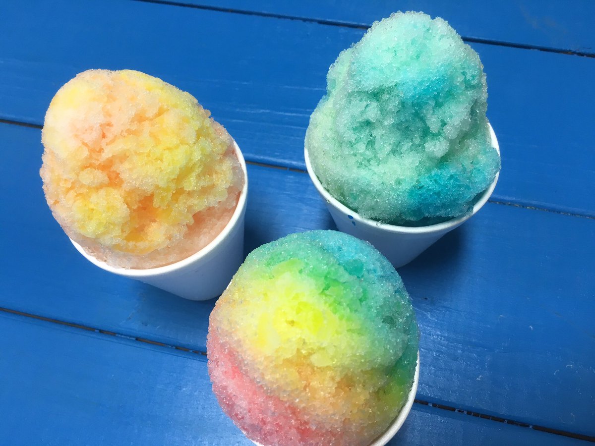 Plainfieldfrog's tweet photo. ! @QuakerSports we'll see you all at the football game! Come get a shaved ice for $3 and support @PlainfieldProm https://t.co/pKqGYUPcPJ