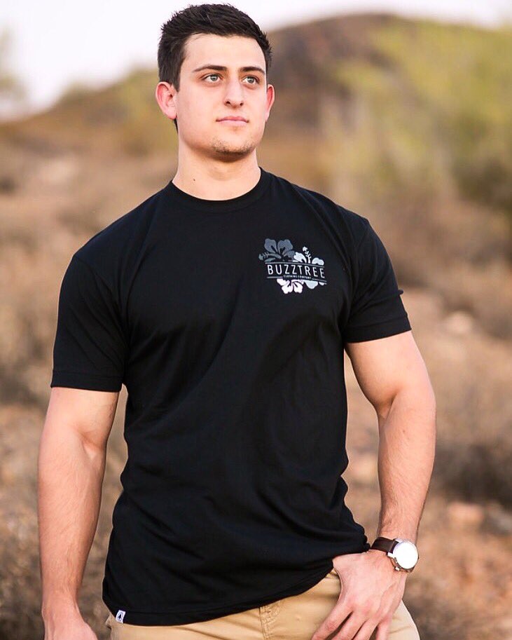 BuzztreeClothCo's tweet image. •FREE SHIPPING•
This weekend on ALL orders over $8 at BuzztreeClothing.com
At Checkout Enter Promo Code: FREESHIP