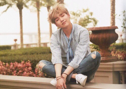 aaron's pretty baby 💐