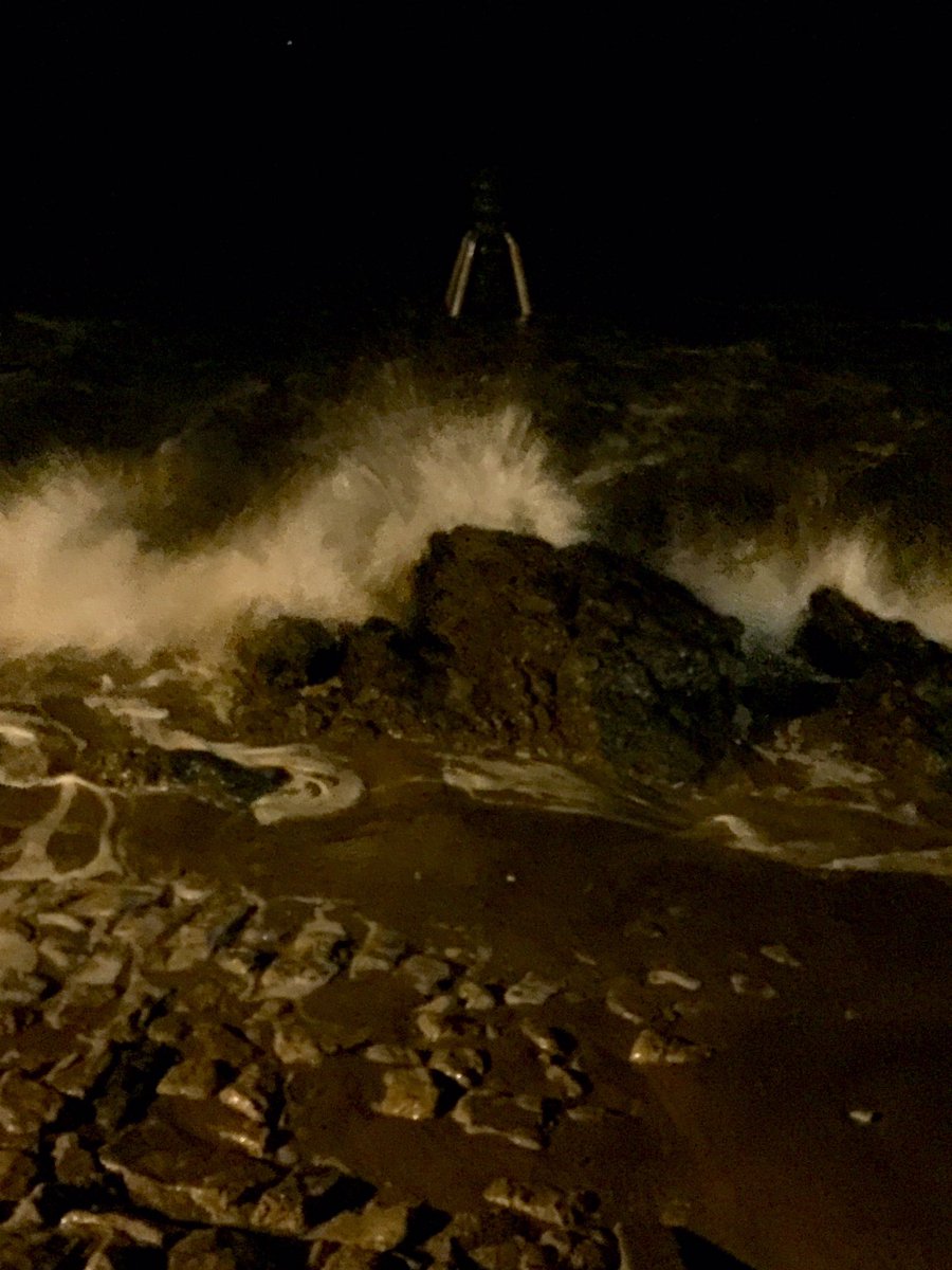 wildseawitch's tweet photo. @AngleseyScMedia @visitwales #cemaes #StPatricksBell #wildSea https://t.co/lVNuhSTKJr